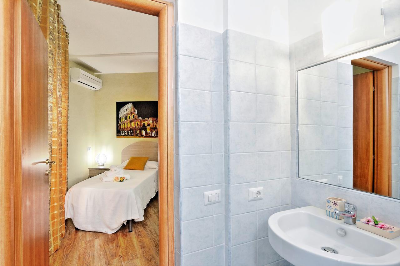 Trastevere 66 * Roma